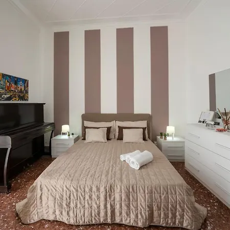 Casa Sofia Πανσιόν *